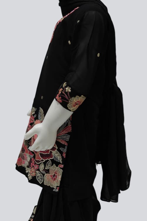 Elegant Black Floral Embroidered Ethnic Set