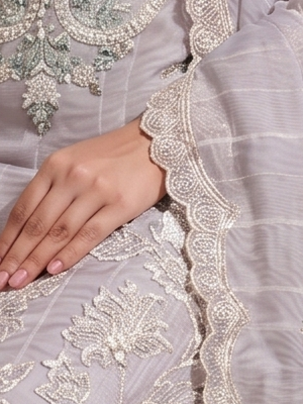 Lavender Premium Organza Embroidered Kurta Set with Dupatta